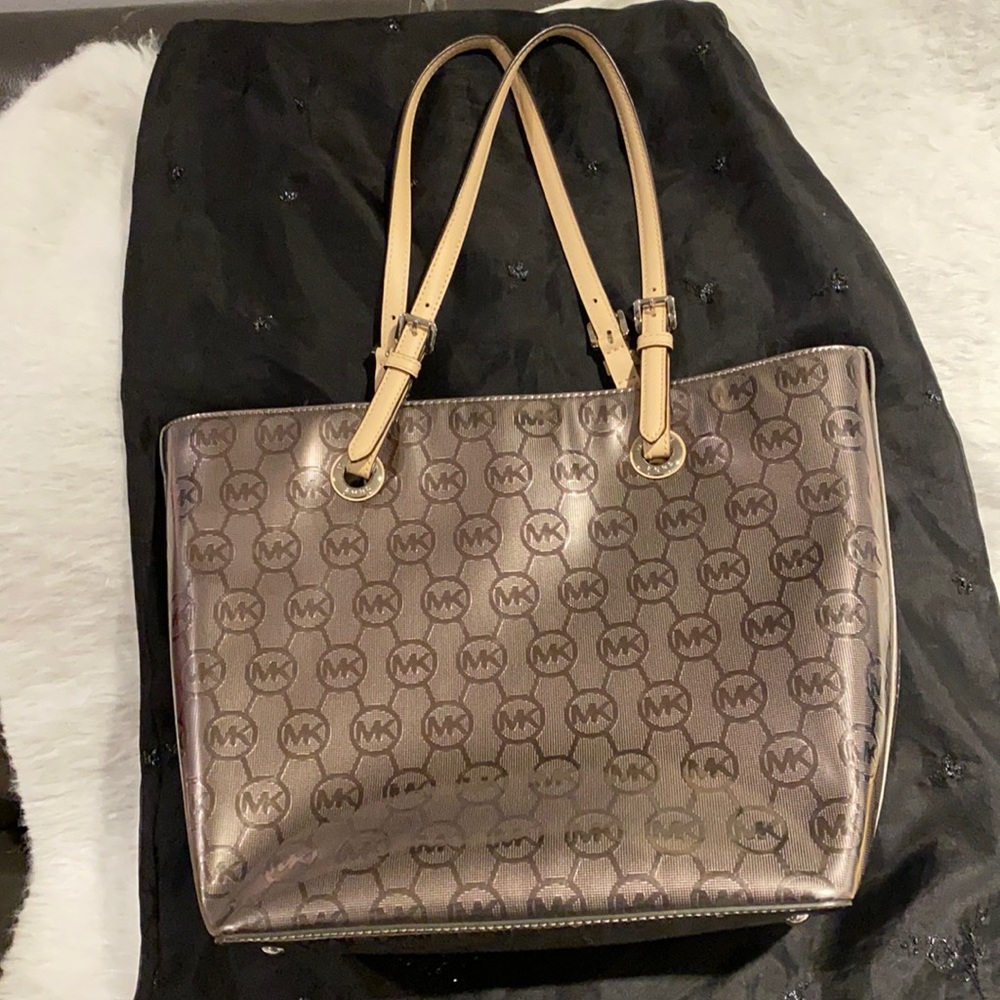 Mint Michael Kors Metallic Purse